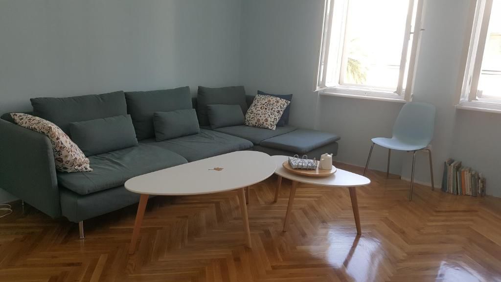 Проживание в семье Room next to Porto Montenegro Тиват
