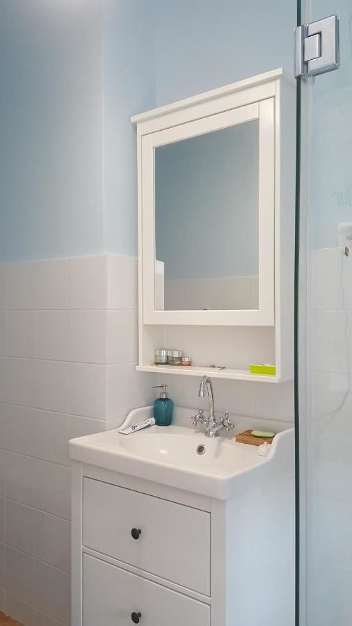 Проживание в семье Room next to Porto Montenegro Тиват
