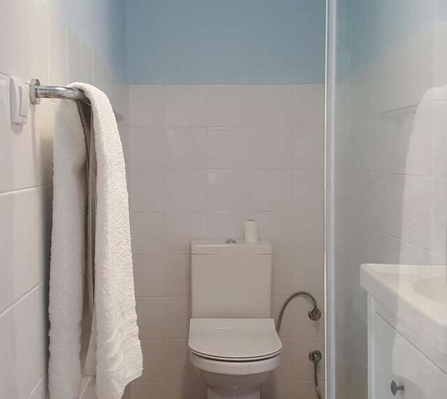 Проживание в семье Room next to Porto Montenegro Тиват-4