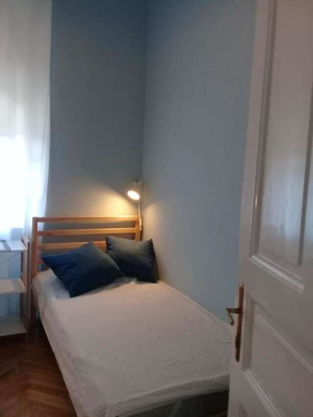 Проживание в семье Room next to Porto Montenegro Тиват-24
